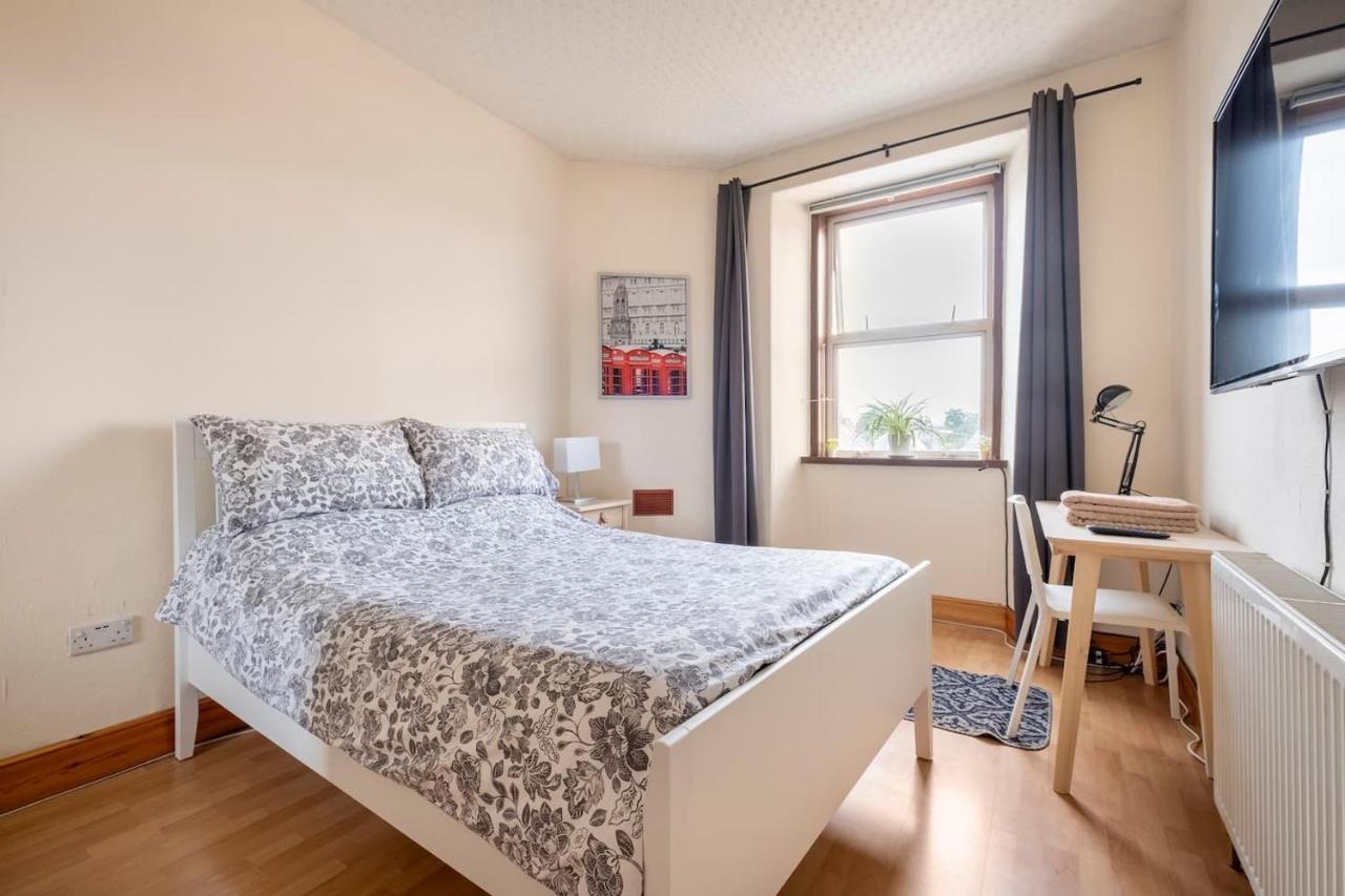 2 Bed Central Ness Apart - May Court Inverness Buitenkant foto