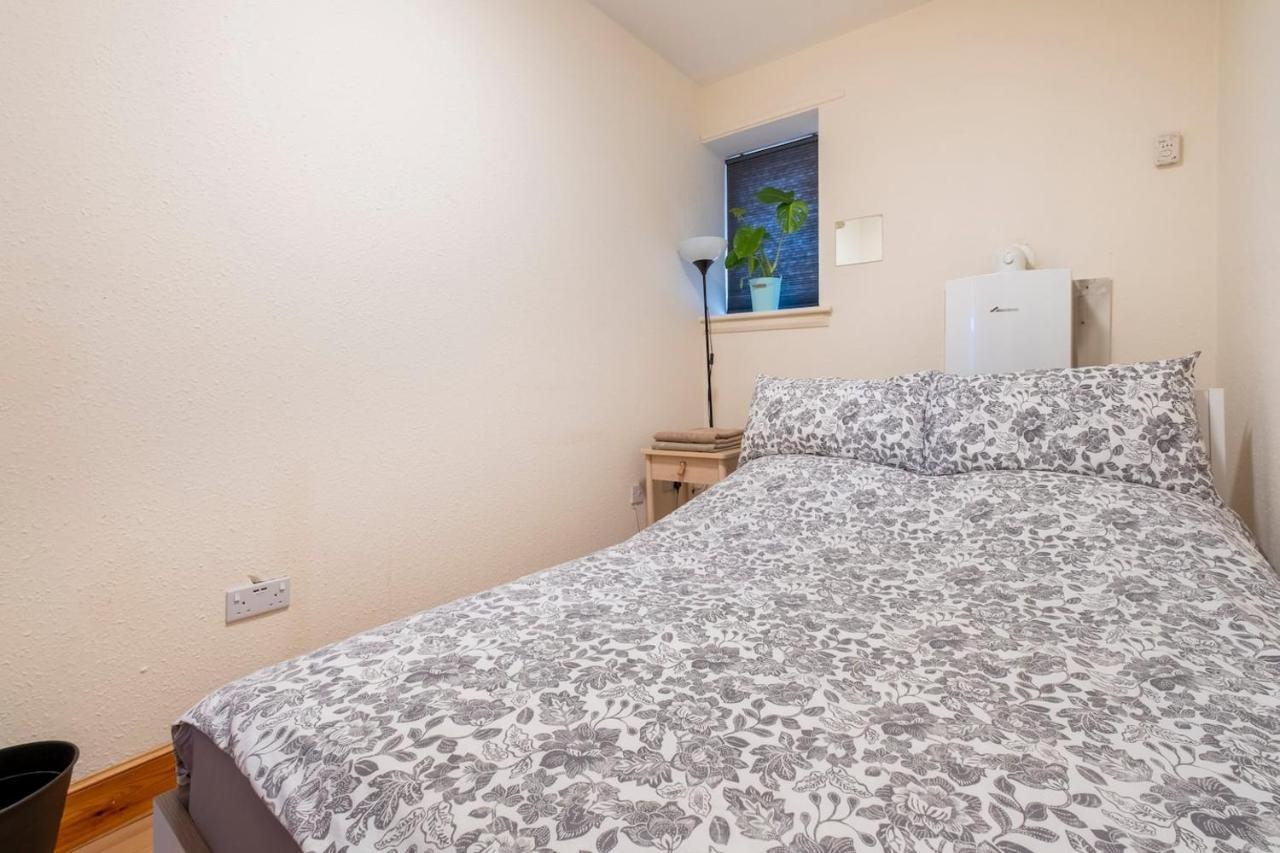 2 Bed Central Ness Apart - May Court Inverness Buitenkant foto