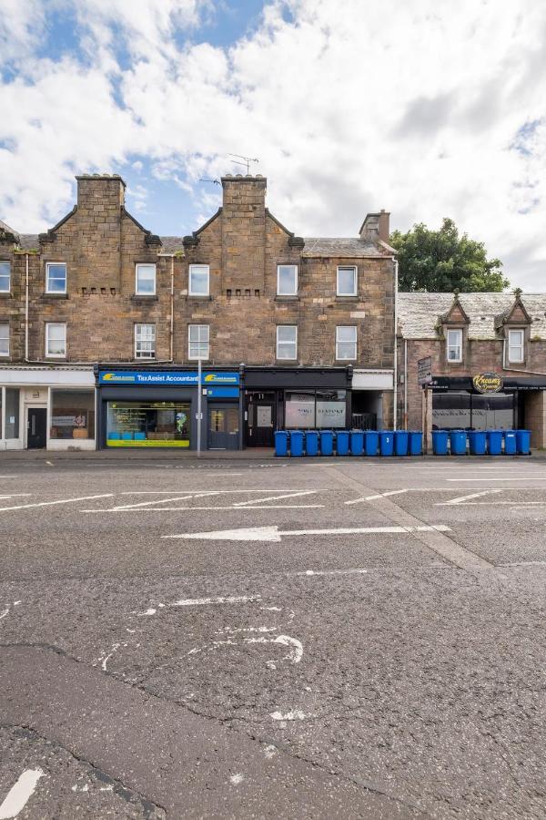 2 Bed Central Ness Apart - May Court Inverness Buitenkant foto