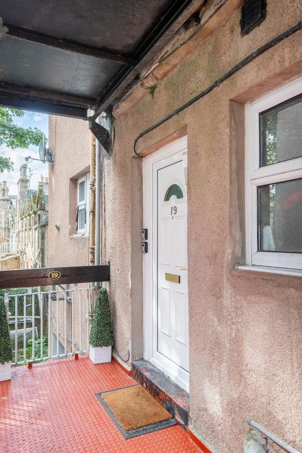 2 Bed Central Ness Apart - May Court Inverness Buitenkant foto