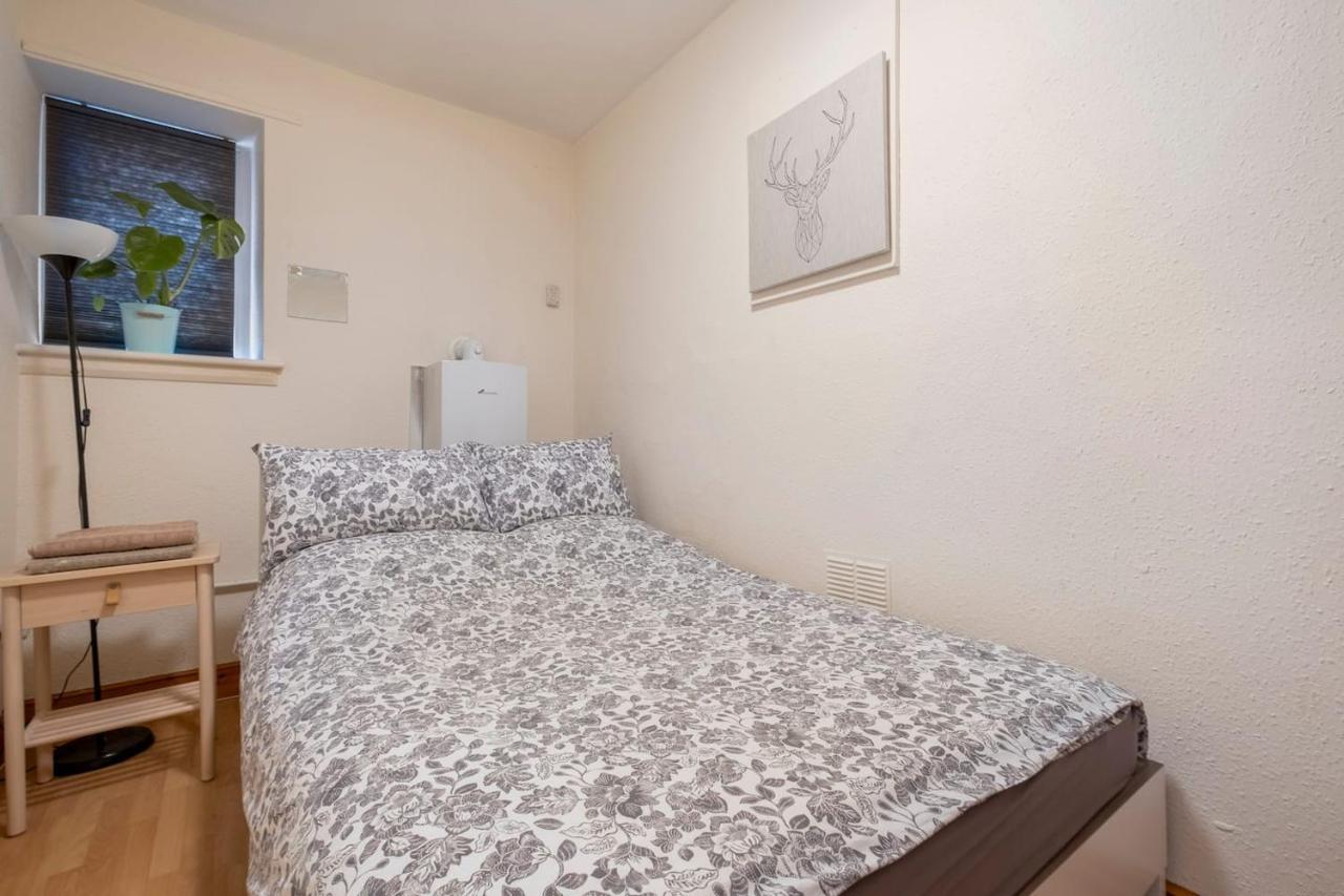 2 Bed Central Ness Apart - May Court Inverness Buitenkant foto